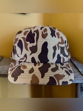 Vintage duck camo snapback trucker hat